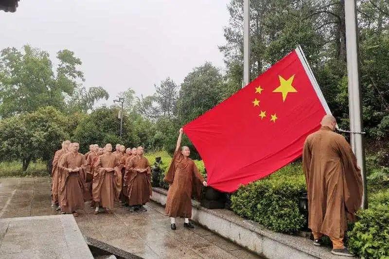 求生指南：第三人称